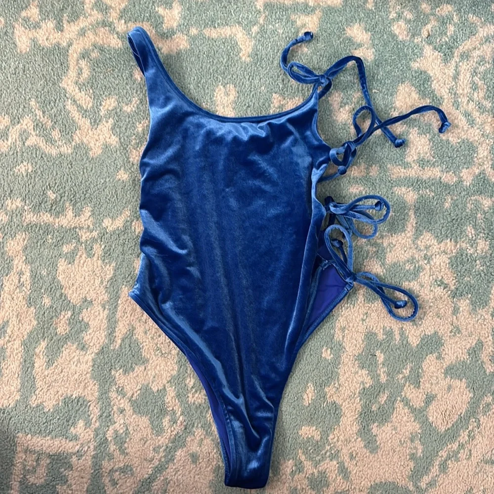 Frankie’s blue velvet one piece swimsuit